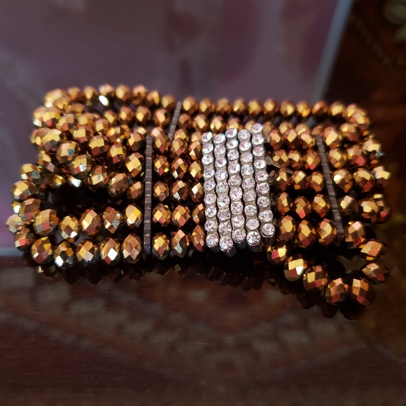 Vintage 80's gold/rhinestone stretch cuff bracelet - Picture 2 of 3